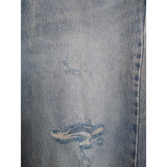Levi’s 550 Relaxed Fit Jeans 35x32 NWT Light Wash Factory Distressed - Picture 5 of 12